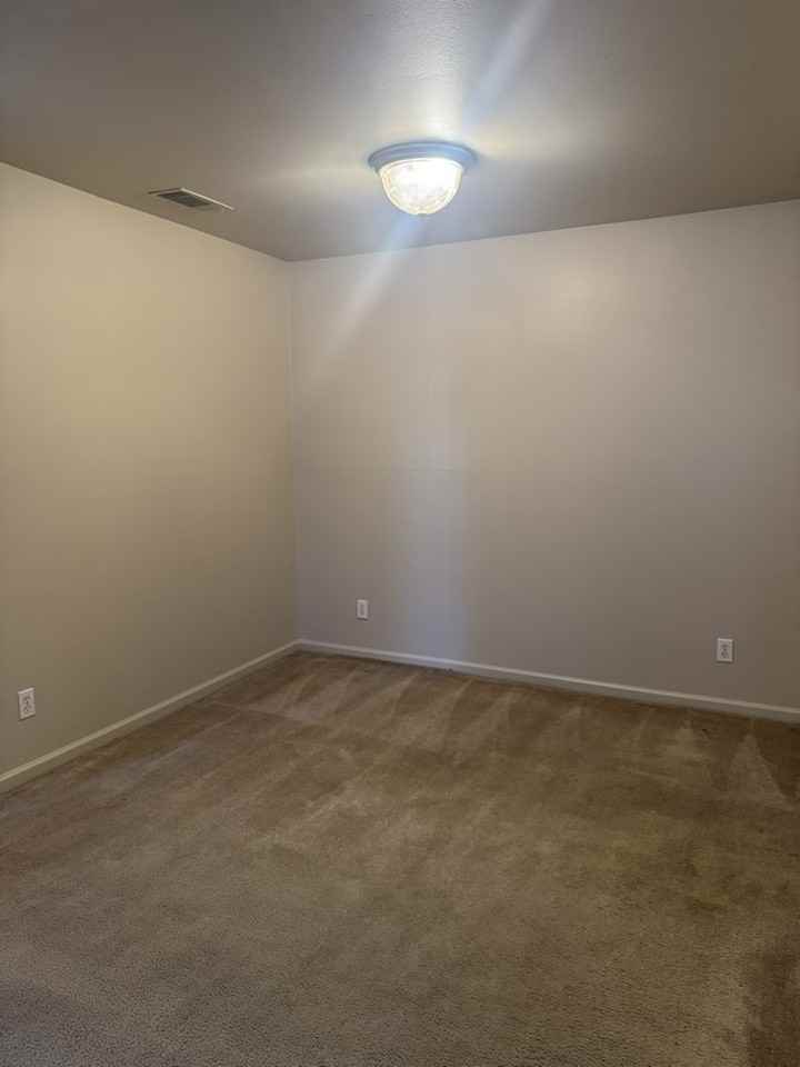 5521 Springvale Rd #5521 - Photo 4 of 13