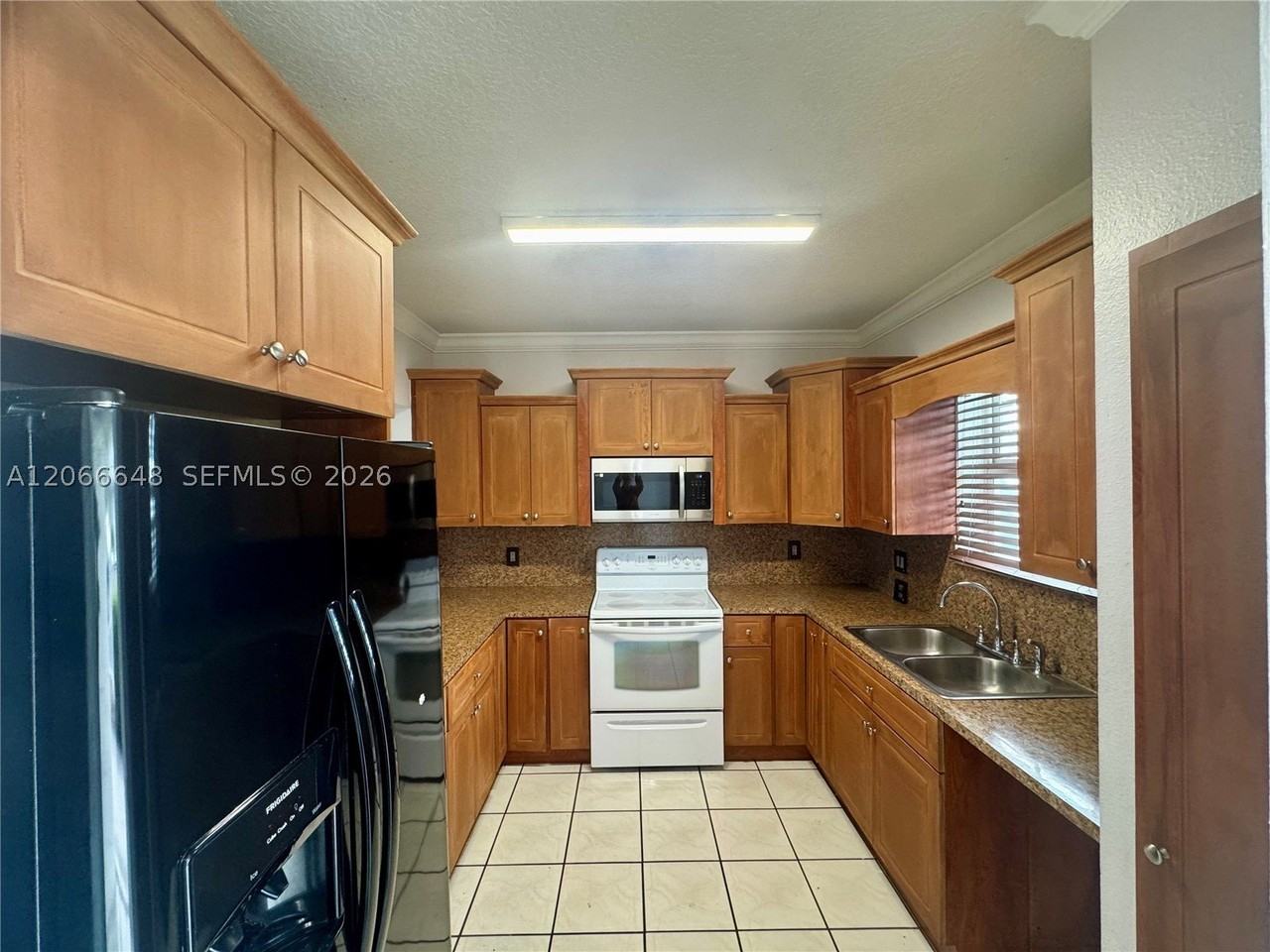 8380 Nw 103rd St #105G - Photo 5 of 20