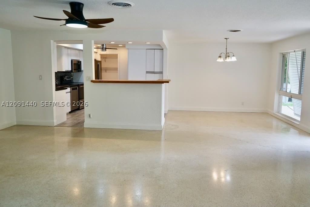 3404 Barton Rd - Photo 2 of 28