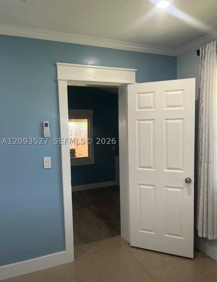 9650 Sw 163rd St #A - Photo 6 of 11