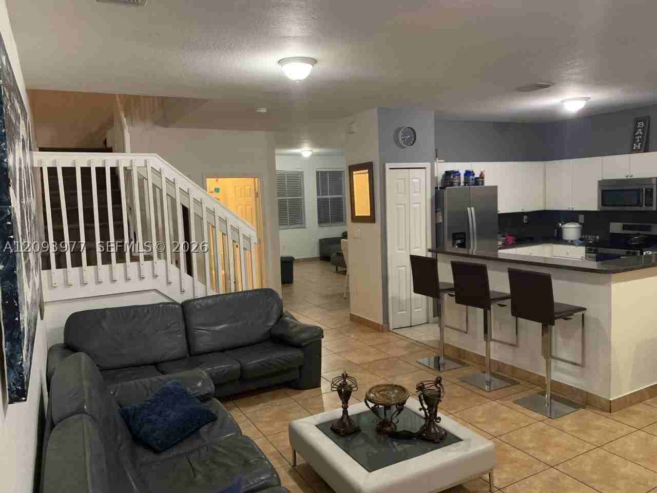 6243 Sw 165th Ave - Photo 4 of 29