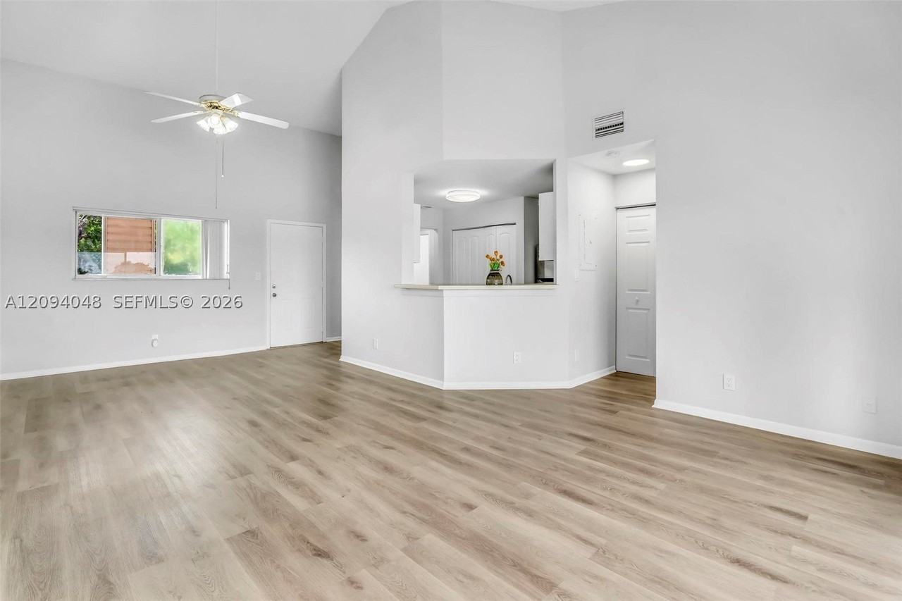 3433 Nw 44th St #203 - Photo 3 of 35