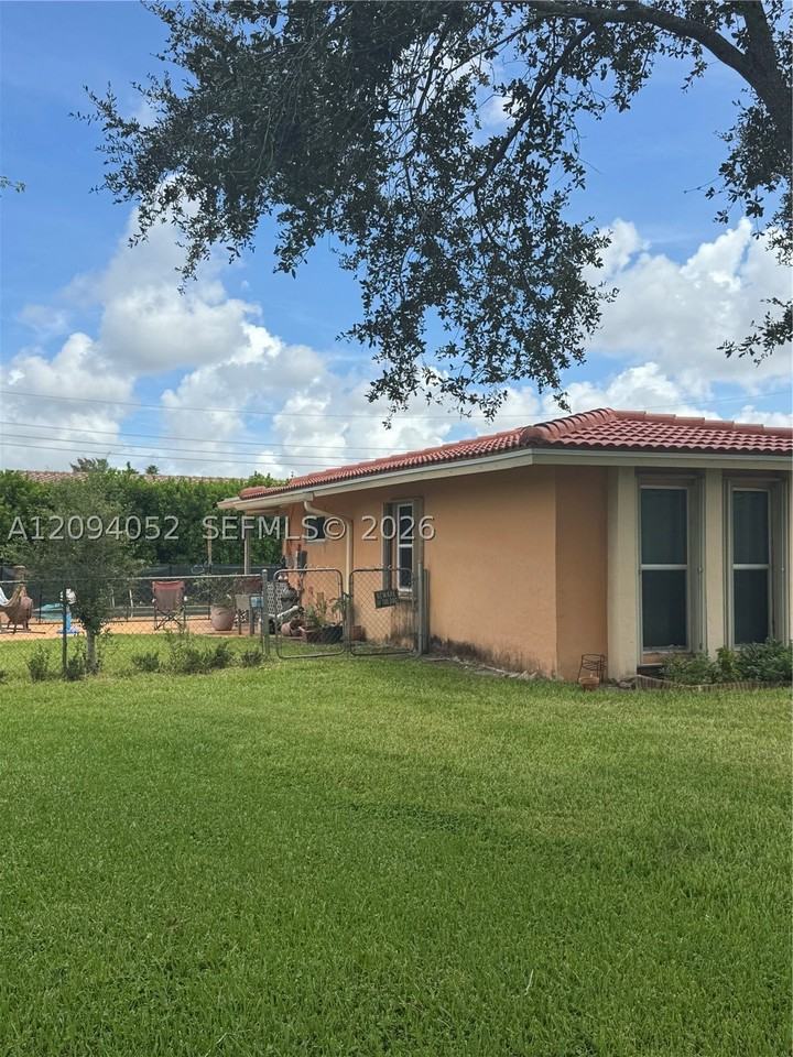 8300 Nw 35th Ct - Photo 2 of 41