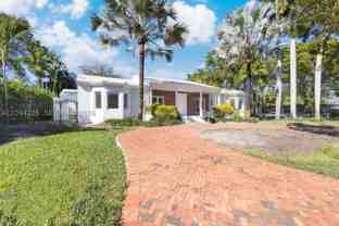 4404 Alhambra Cir - Photo 1 of 1