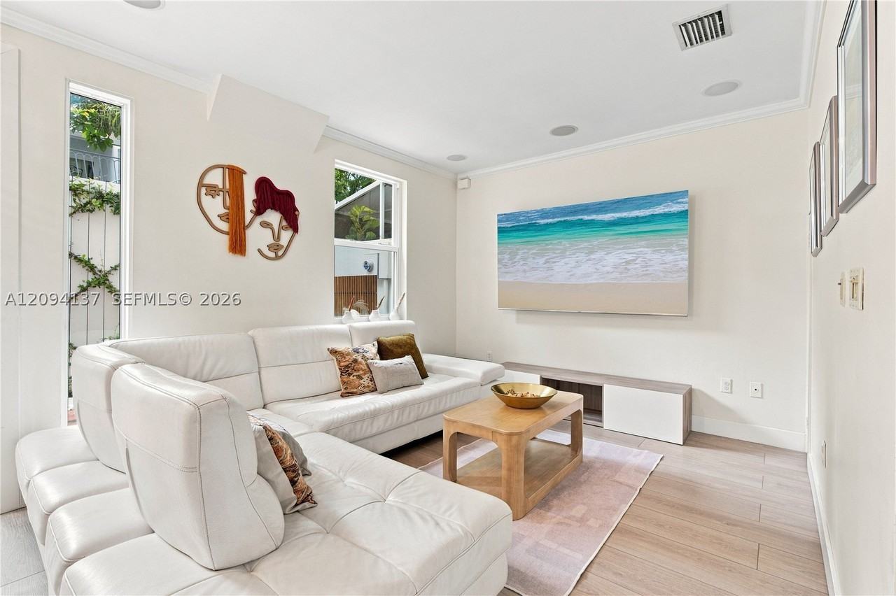 3141 Peachy St #12 - Photo 7 of 30