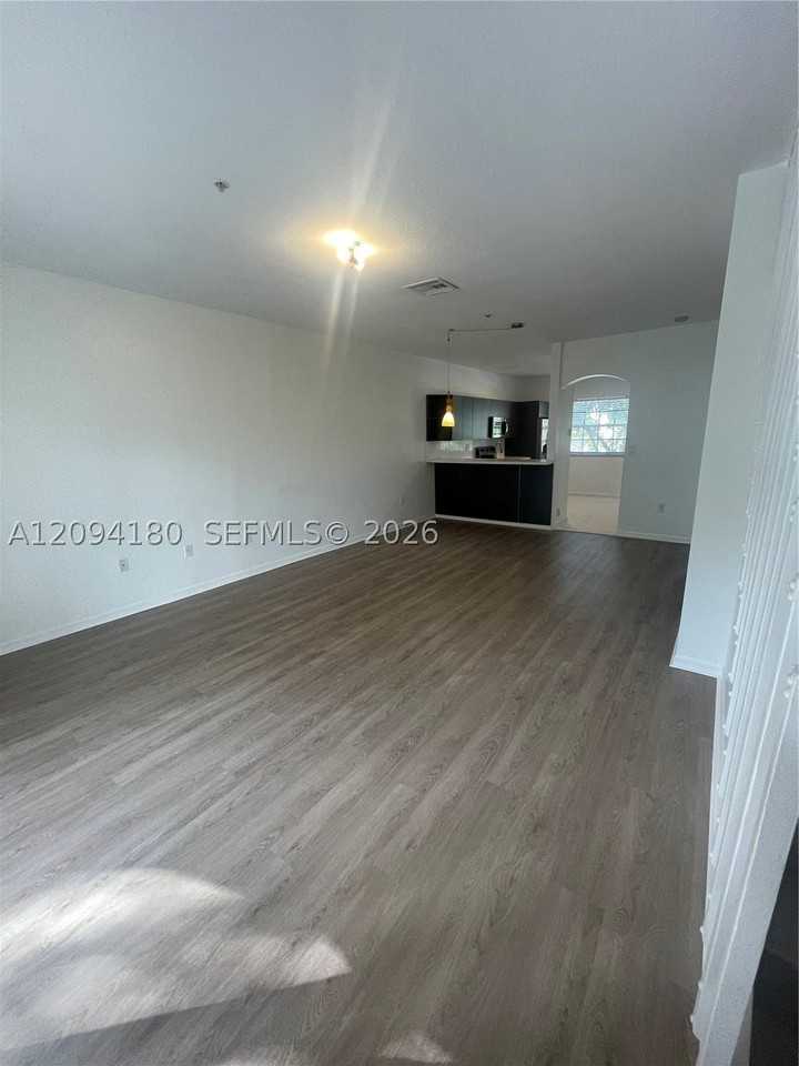 5600 Nw 114th Pl #202 - Photo 5 of 12