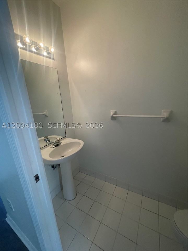 5600 Nw 114th Pl #202 - Photo 6 of 12