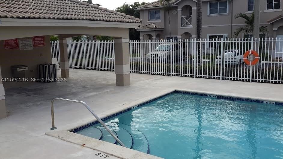 16620 Nw 72nd Ct #16620 - Photo 3 of 4