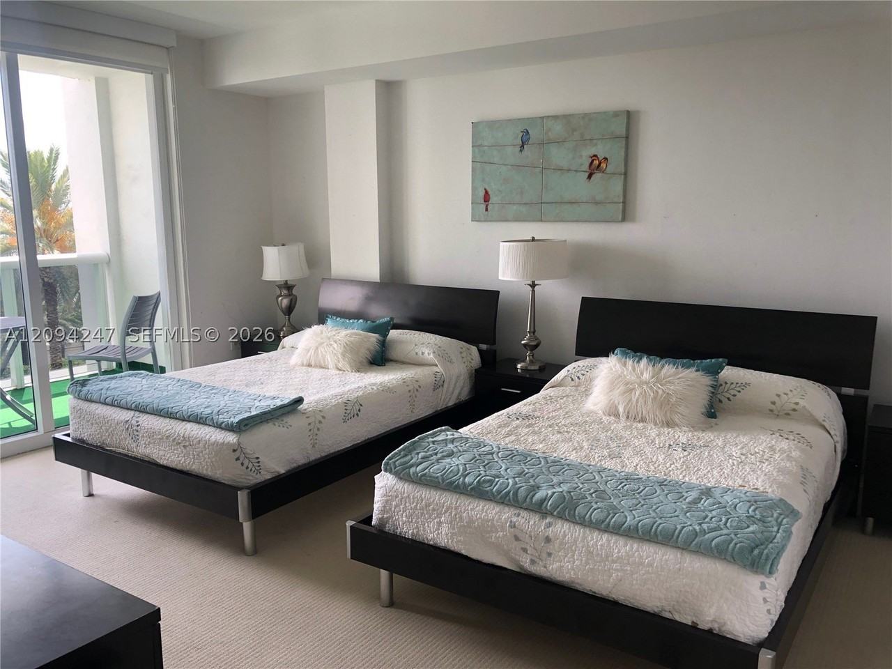 10275 Collins Ave #427 - Photo 5 of 12