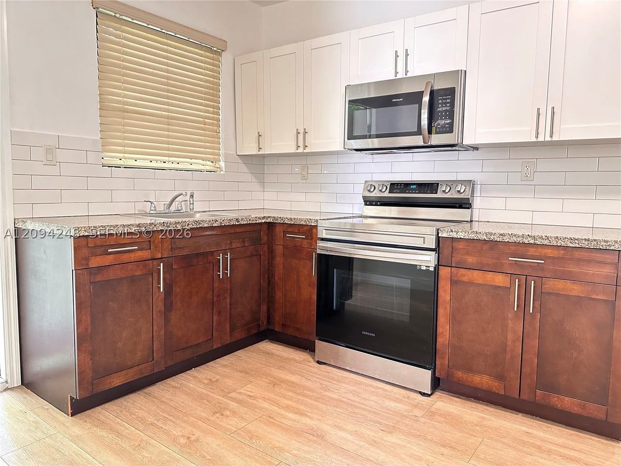 2335 Nw 43rd St #A - Photo 3 of 19