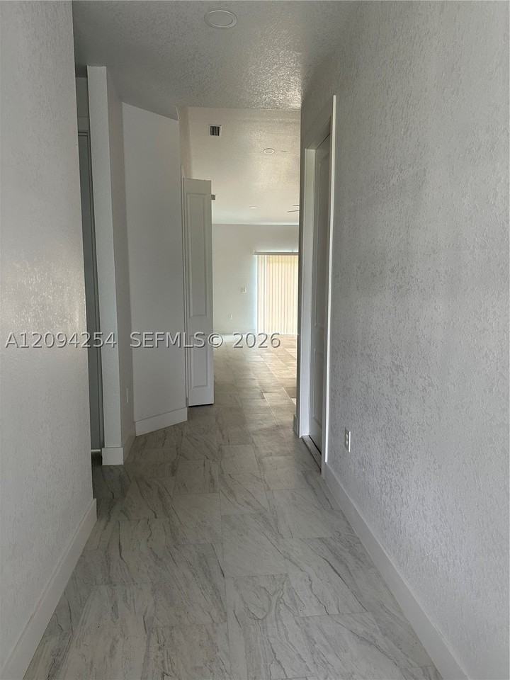 1131 Harvest Ave #A - Photo 3 of 25