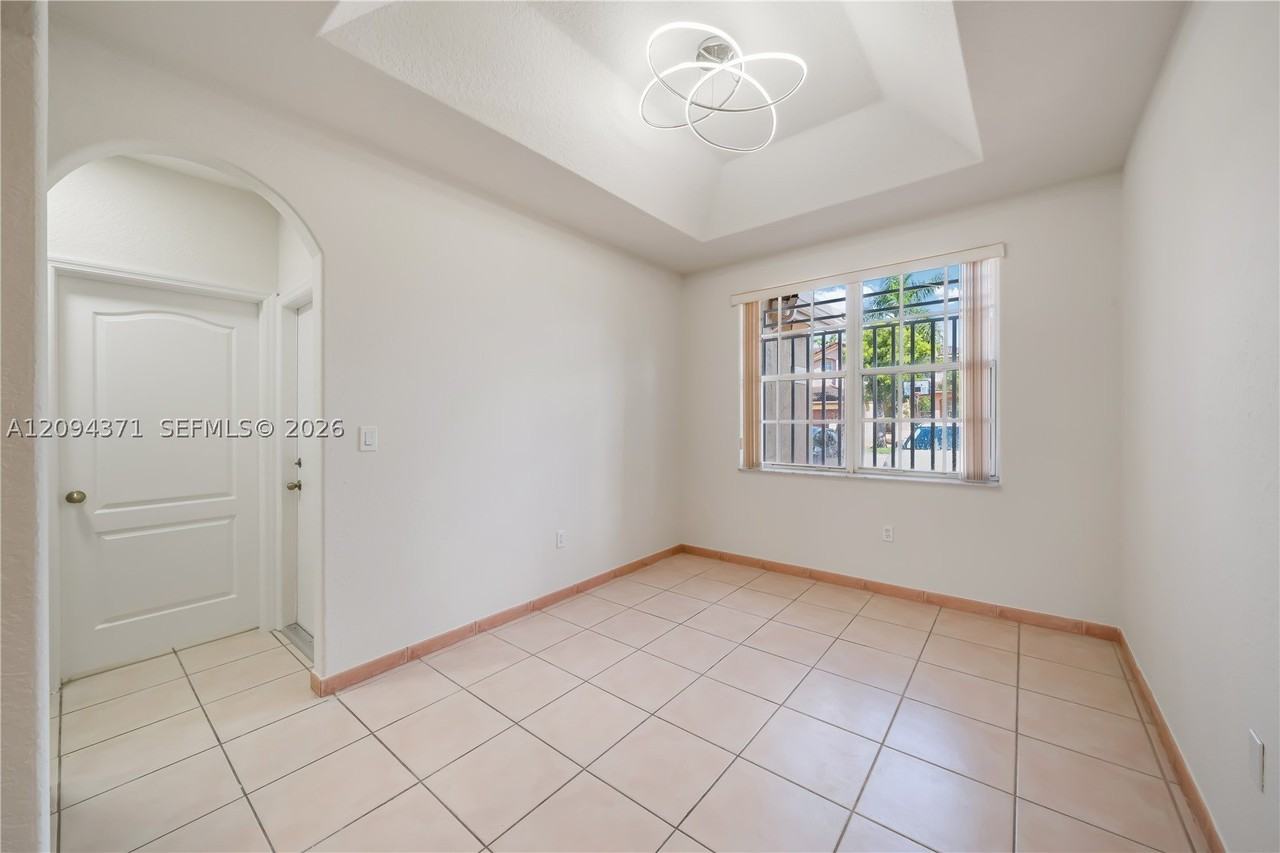 15470 Sw 41st Ter - Photo 5 of 20