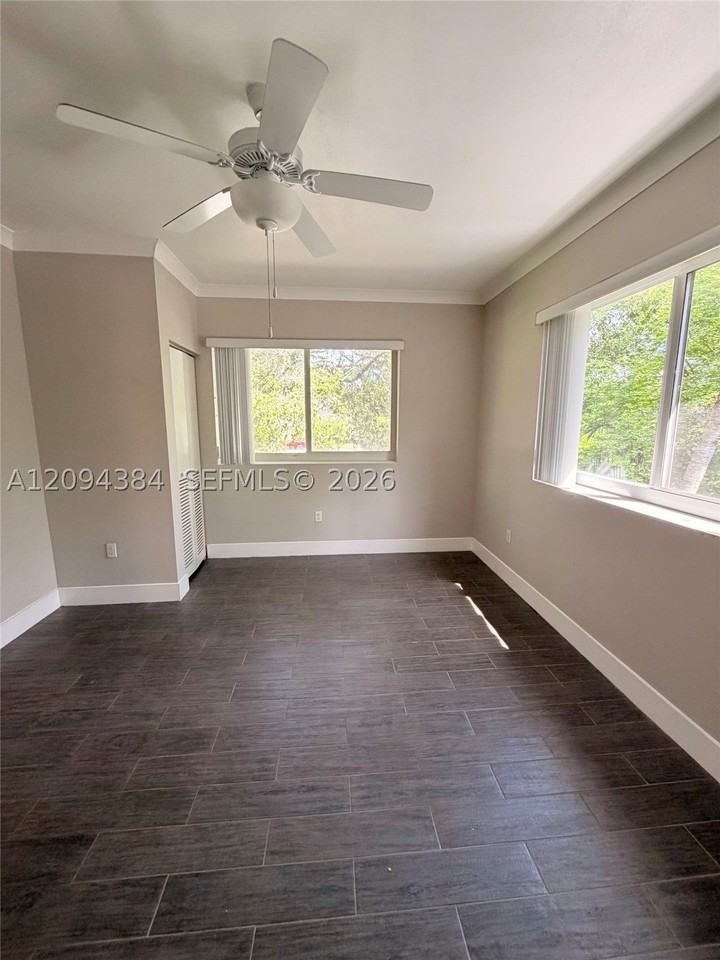 115 Menores Ave #8 - Photo 4 of 11