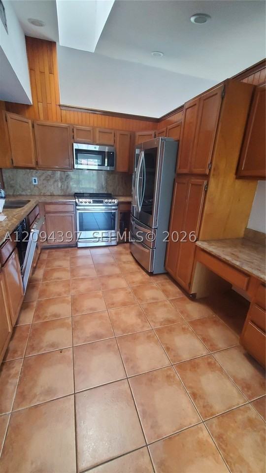 1060 Nw 110th Ln #1060 - Photo 7 of 13