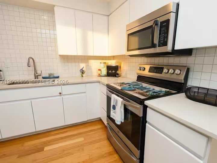 2634 Thomas St - Photo 5 of 13