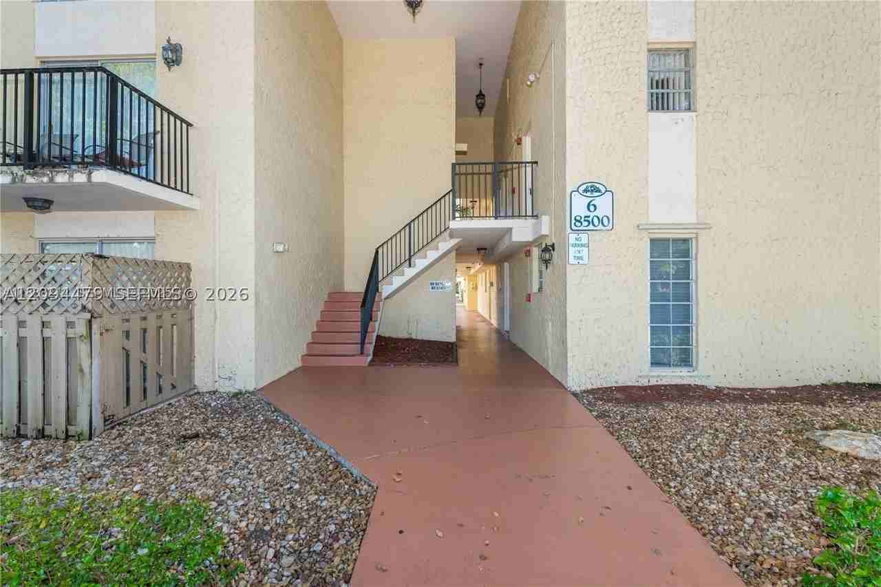 8500 Sw 109th Ave #6-221 - Photo 5 of 19