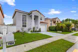 7504 Viscaya Cir - Photo 1 of 1