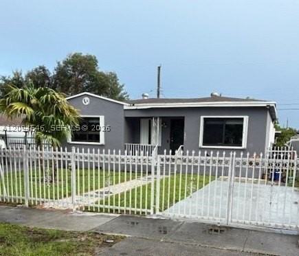 2962 Nw 50th St - Photo 2 of 12