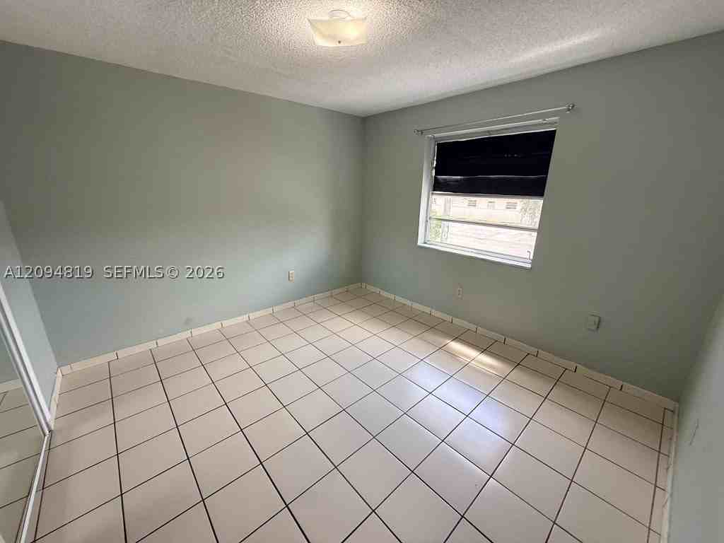1285 W 26th Pl #205 - Photo 7 of 10