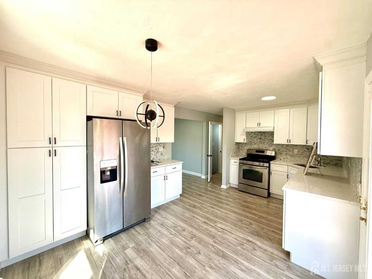 35 Fiat Ave - Photo 3 of 44