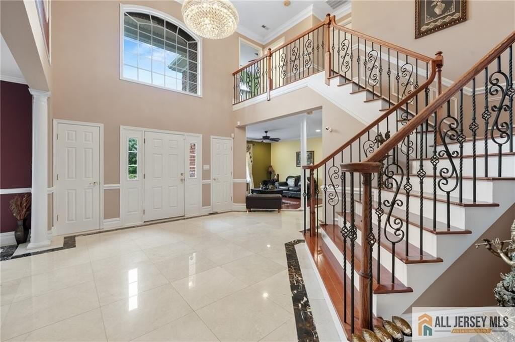 15 Olsen Ct - Photo 4 of 47
