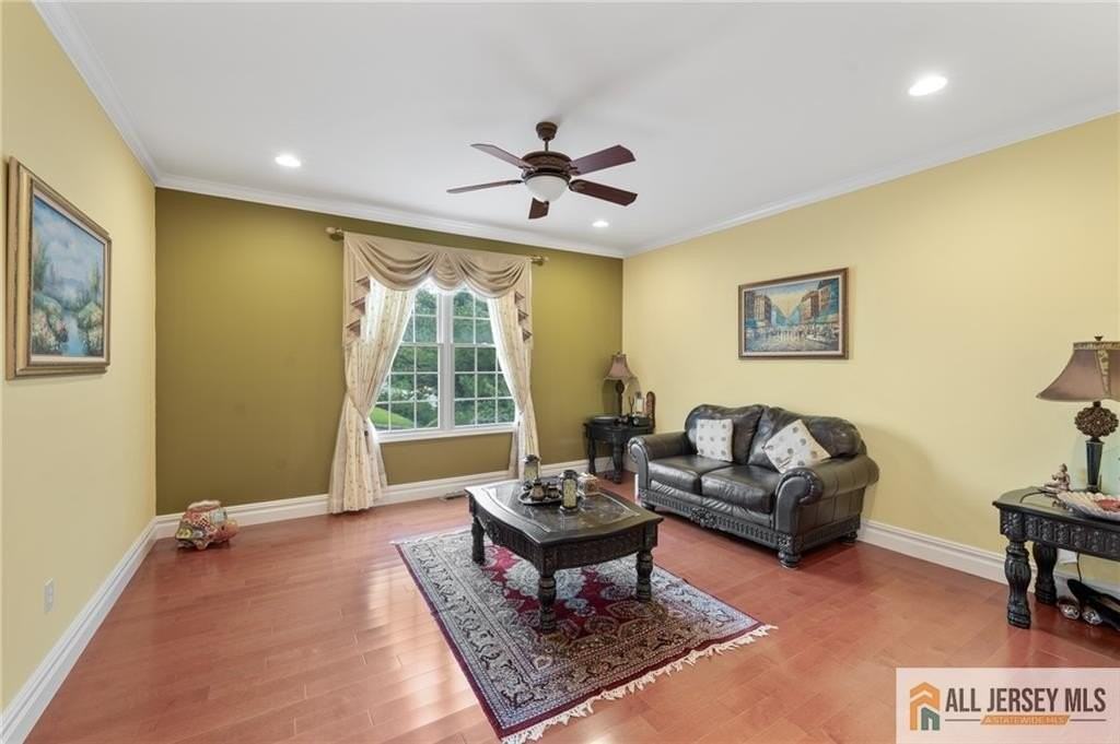 15 Olsen Ct - Photo 7 of 47