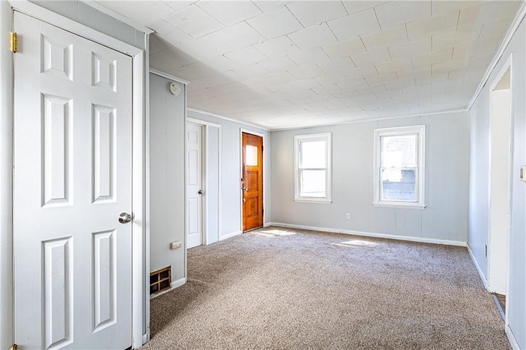 223 Orchard St #1 - Photo 3 of 9