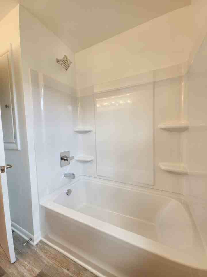 127 Lawrence St Ne #1 - Photo 2 of 9