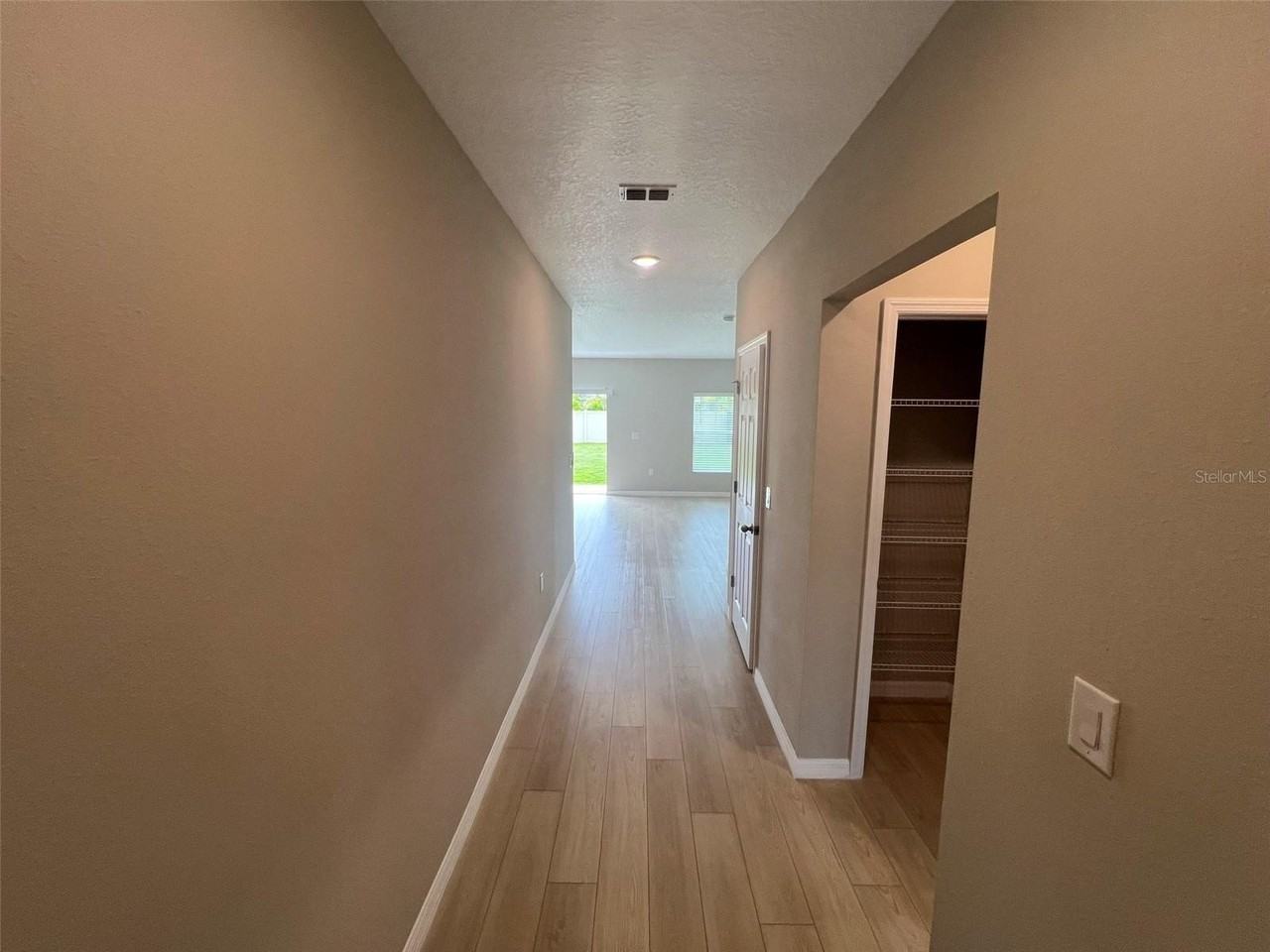 12607 Hysmith Loop - Photo 3 of 50