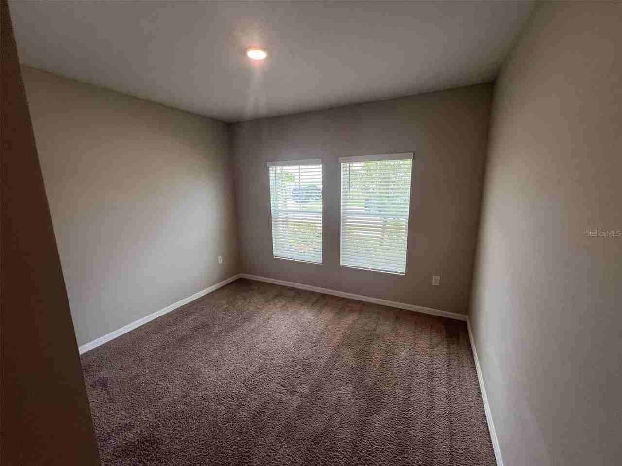 12607 Hysmith Loop - Photo 4 of 50