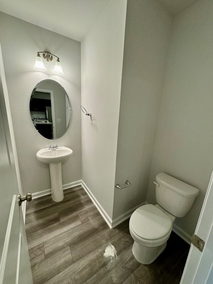5004 Fir Tree Ln #1 - Photo 3 of 33