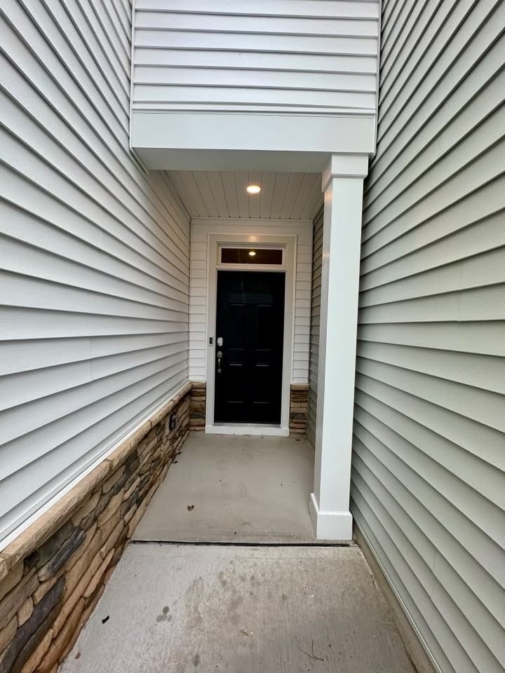 5004 Fir Tree Ln #1 - Photo 5 of 33