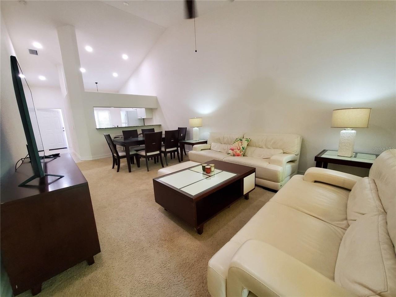 7196 N Plum Tree #325 - Photo 5 of 25