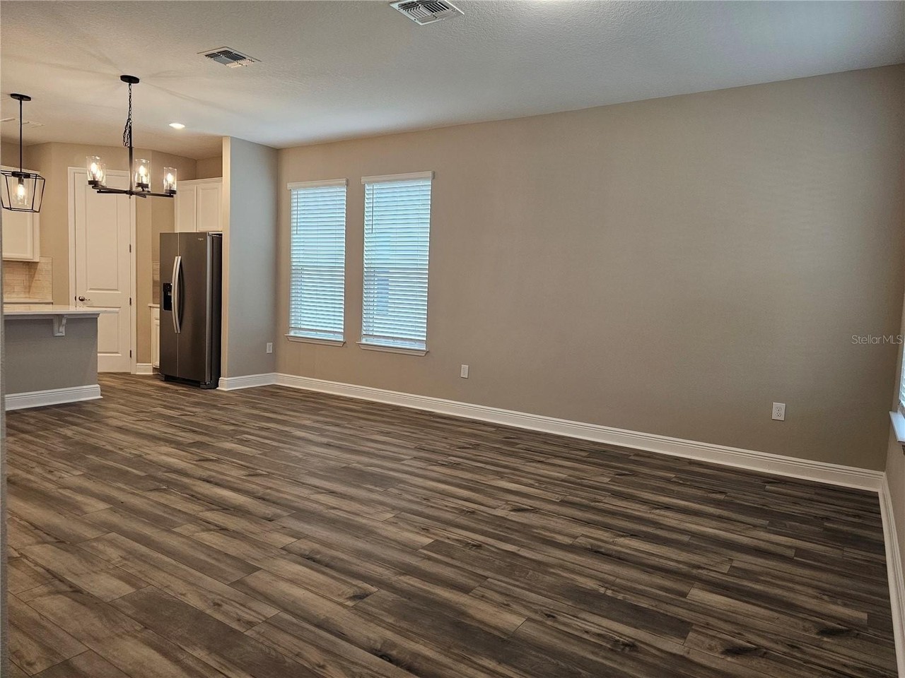 12295 Bracco St - Photo 7 of 46