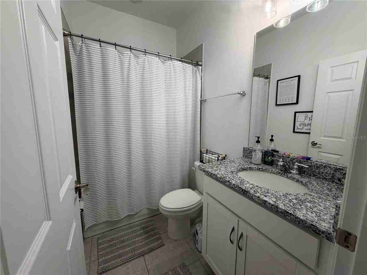 396 Helmsman Ave - Photo 7 of 30
