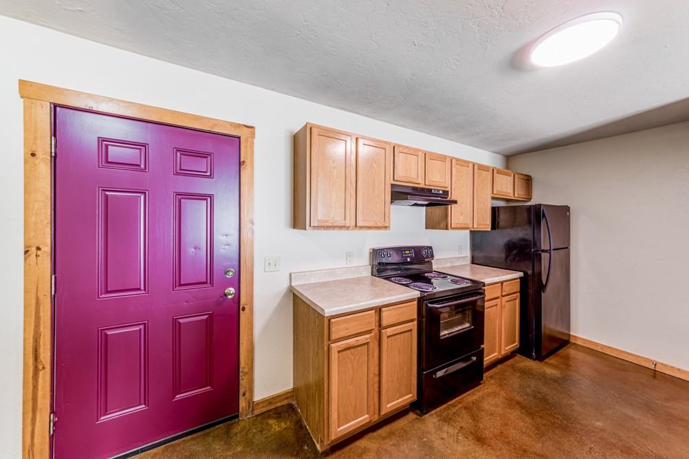2505 W 58th St #1 - Photo 5 of 13