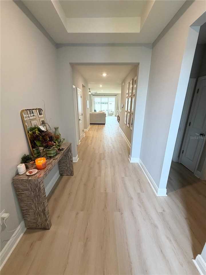 24463 Nw 13th Blvd - Photo 3 of 32