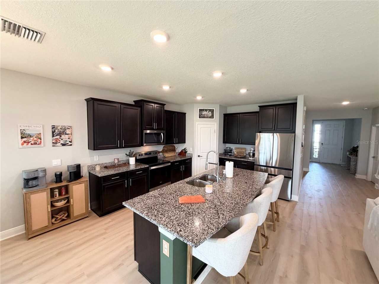 24463 Nw 13th Blvd - Photo 5 of 32