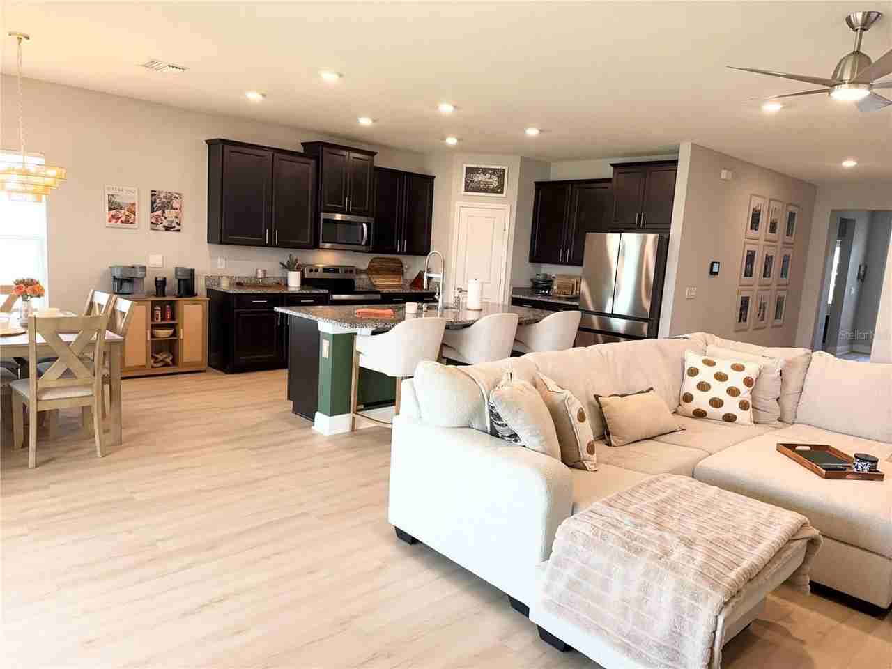 24463 Nw 13th Blvd - Photo 6 of 32