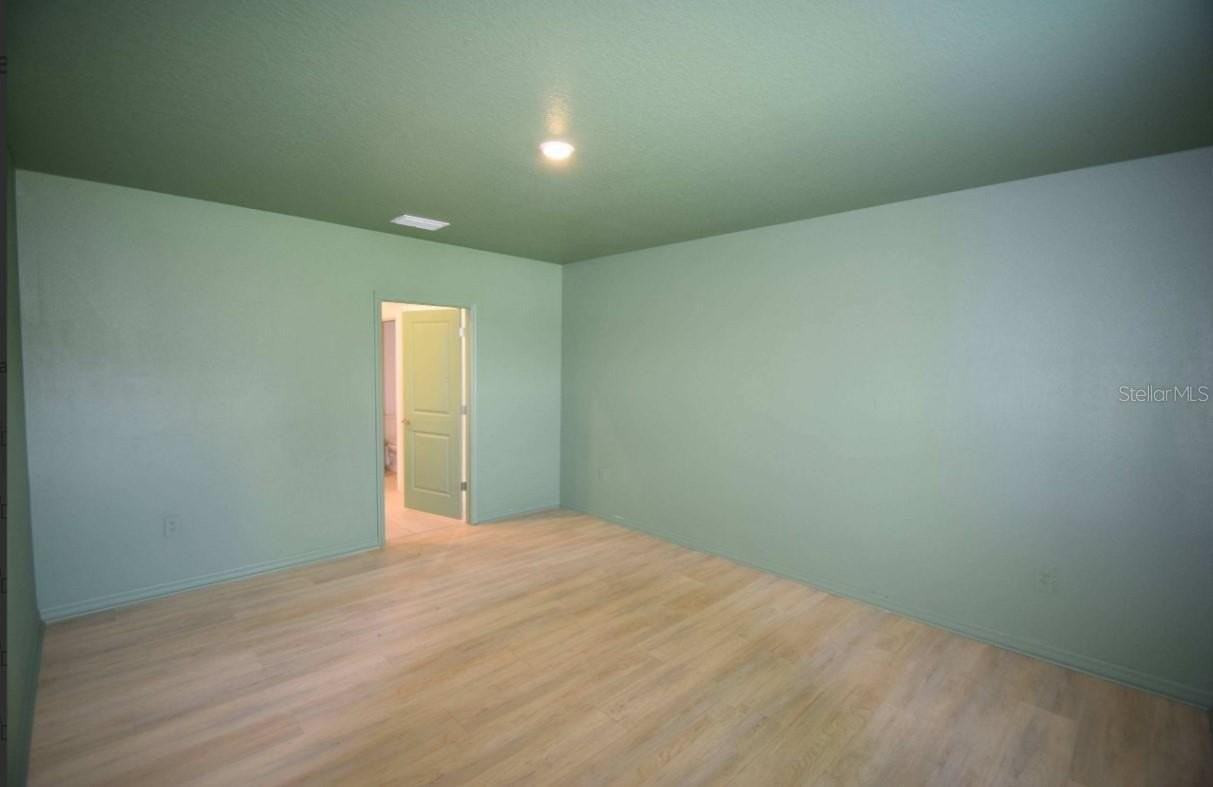 4060 Radiant Mountain Dr - Photo 5 of 36