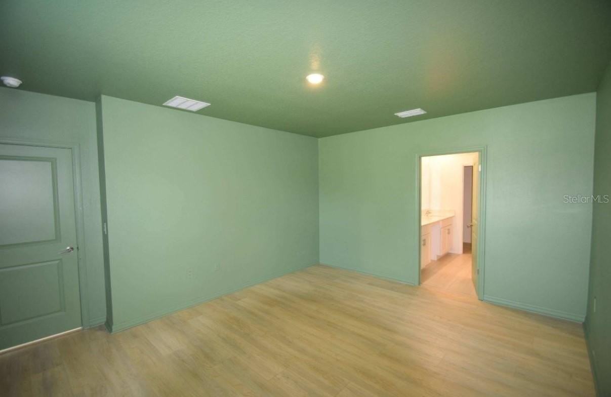 4060 Radiant Mountain Dr - Photo 6 of 36