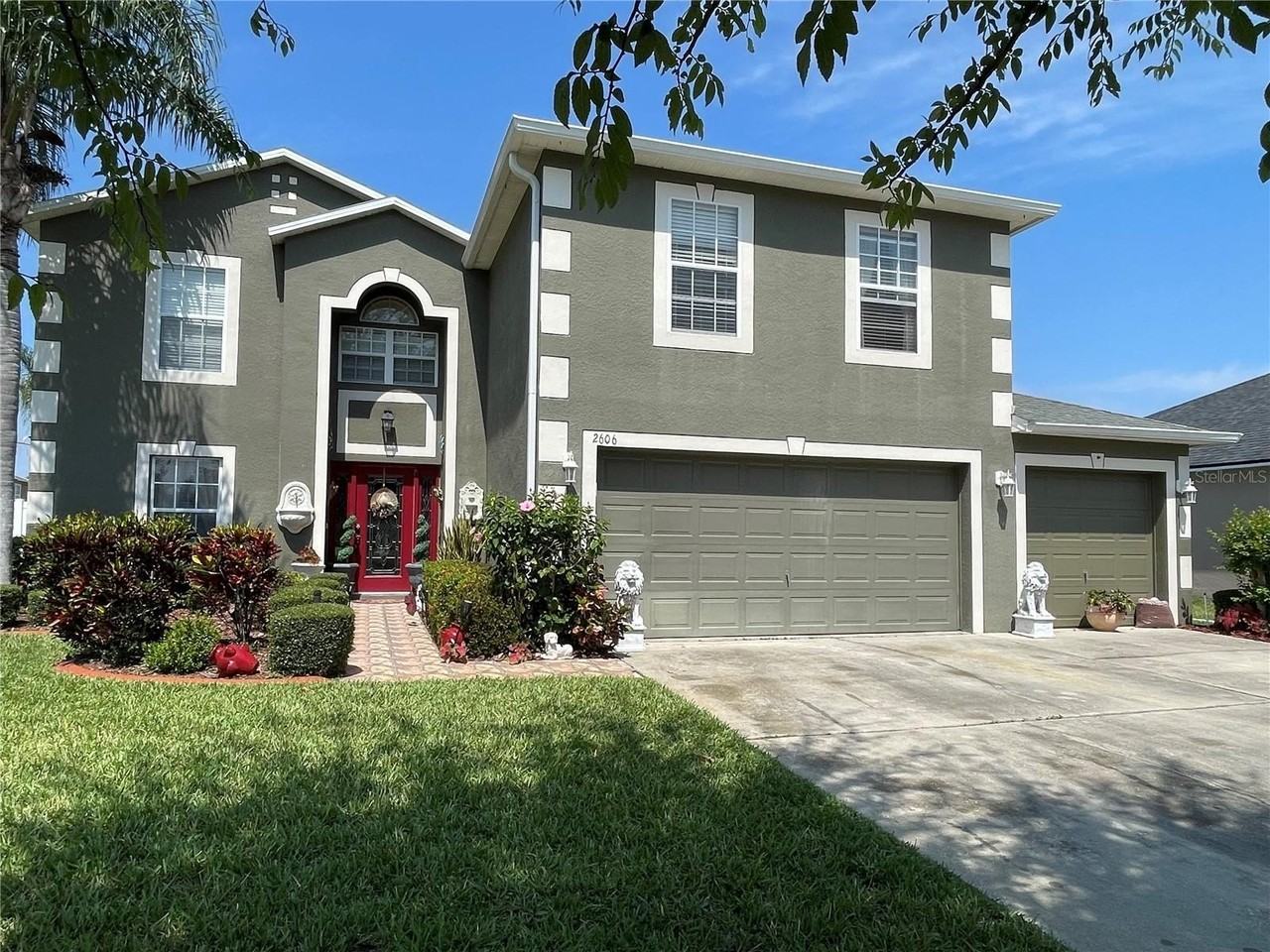 2606 Judge Loop - Photo 2 of 17