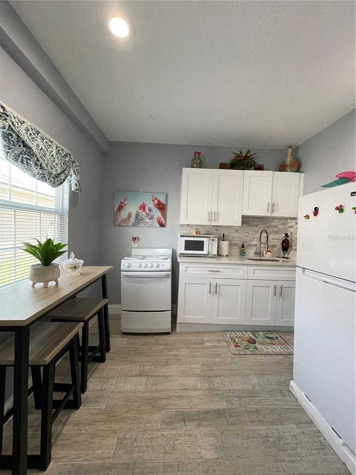 2606 Judge Loop - Photo 6 of 17