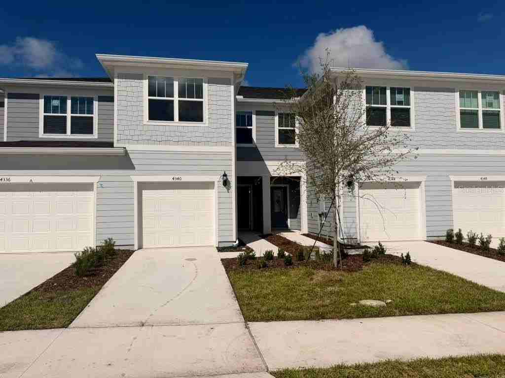 4340 Chester Springs Blvd - Photo 2 of 30