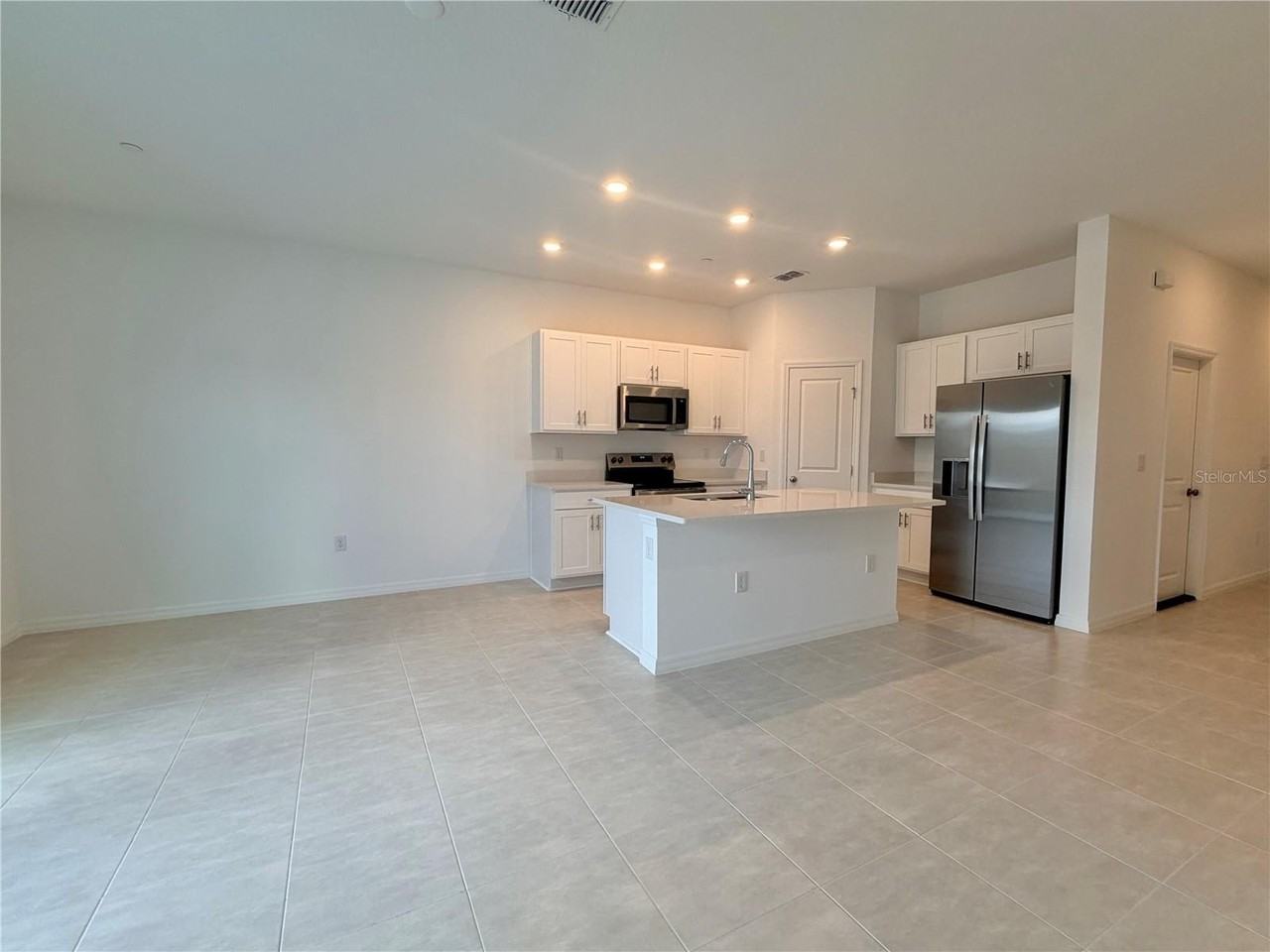 2627 Balmerino Way - Photo 3 of 33