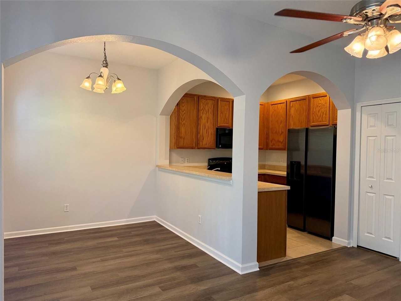 823 Pine Pointe Ln - Photo 5 of 21