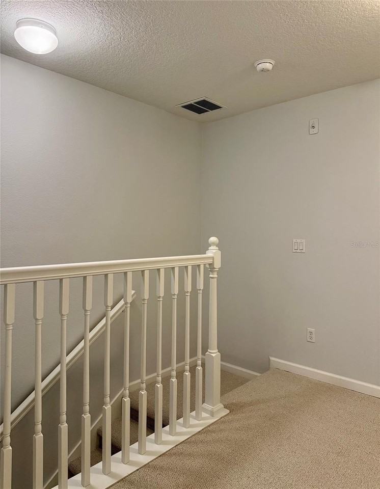823 Pine Pointe Ln - Photo 7 of 21