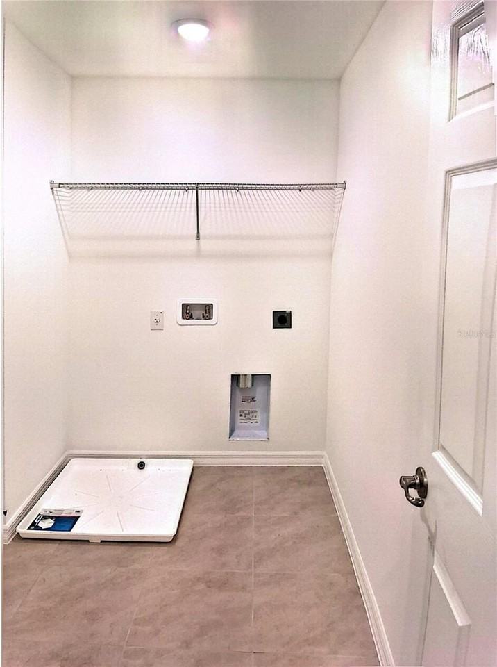 5042 Northern Dove Ave - Photo 5 of 7