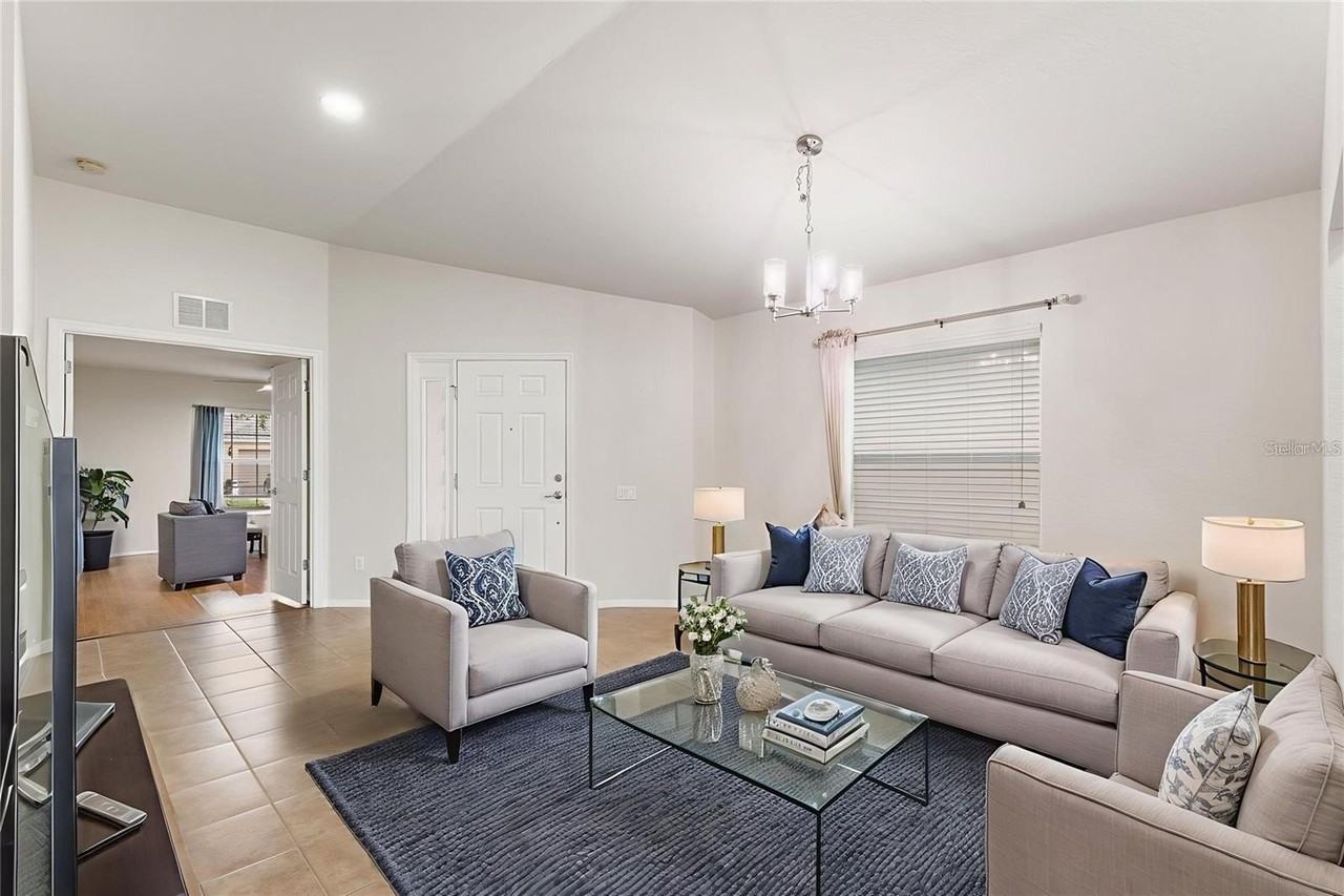 418 Del Sol Ave - Photo 4 of 45