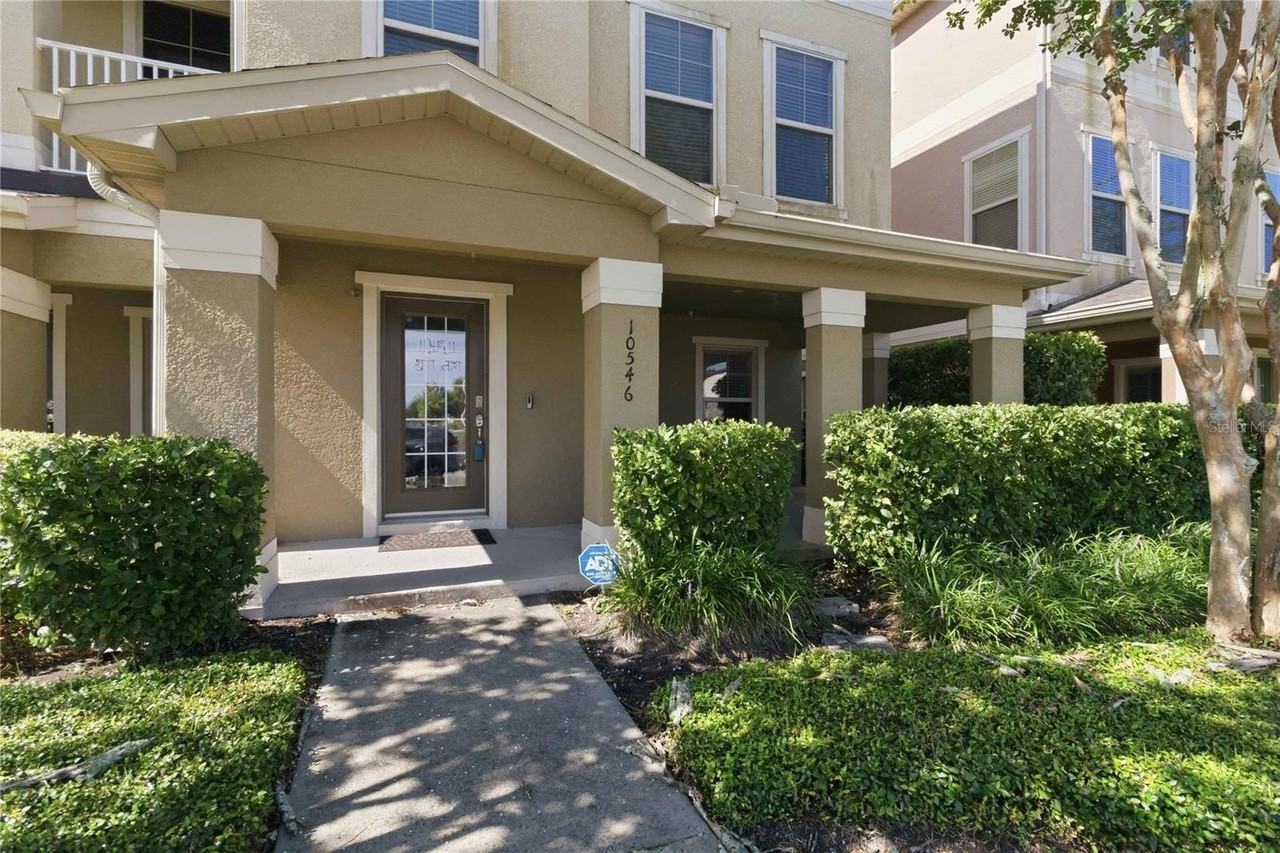 10546 Green Ivy Ln - Photo 4 of 50